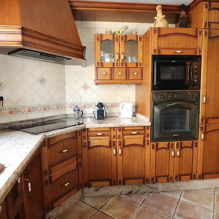 Casa Sandra En Centro De 펜션 네르하